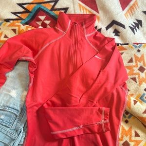 Nike 1/4 sip under armour